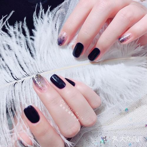 Ako si vybrať správnu inštitúciu na nail art? Škodí nail art zdraviu?